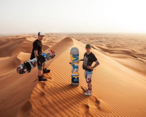 sandboardning-in-dubai_Desert